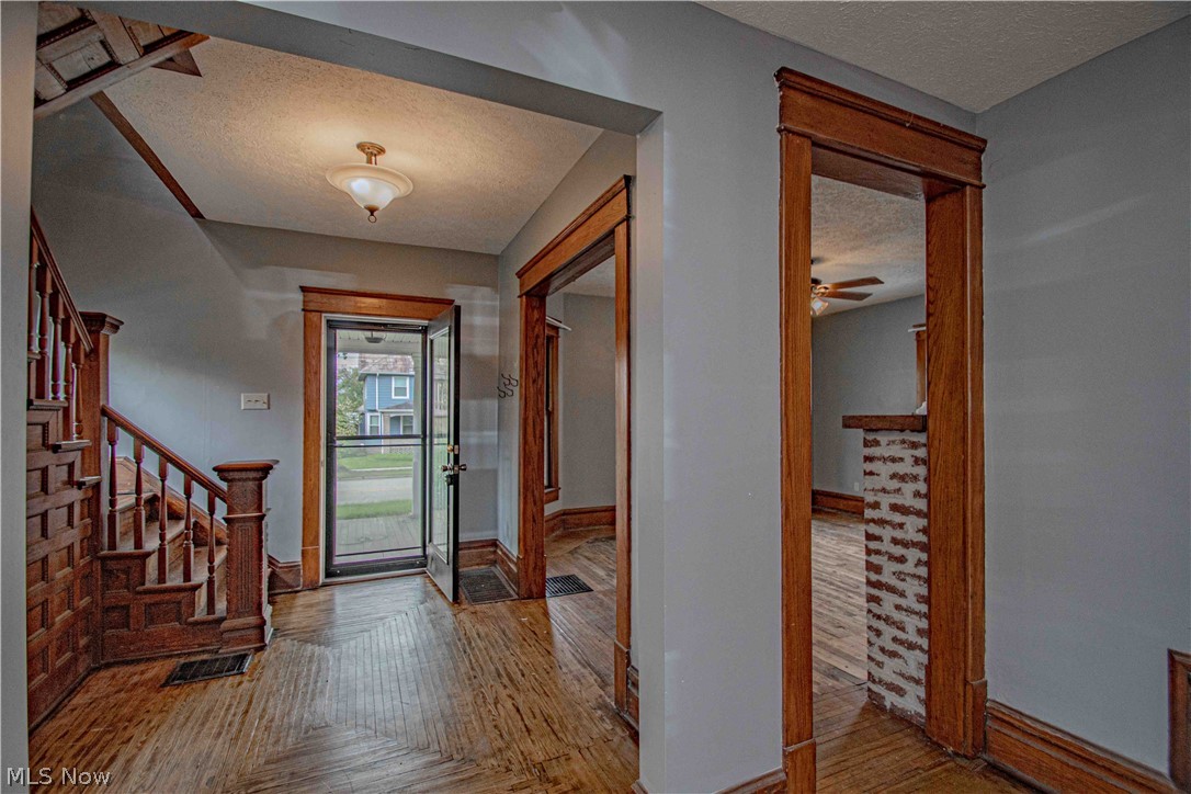 389 High Street Wadsworth OH 44281