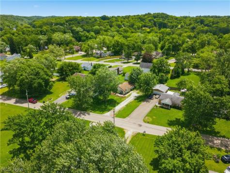 144 52nd Street SW Canton OH 44706