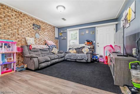144 52nd Street SW Canton OH 44706