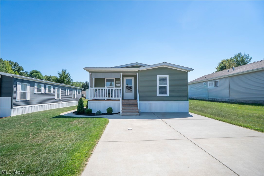 3052 Cross Creek Circle SW Massillon OH 44647