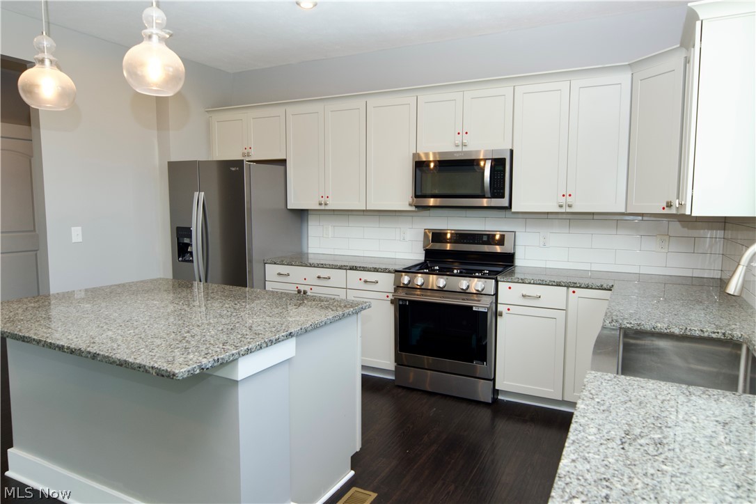 36392 Capri Lane North Ridgeville OH 44039
