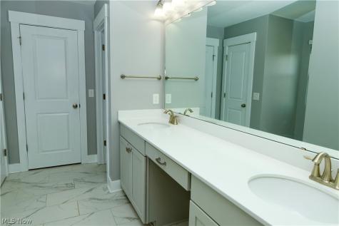 36392 Capri Lane North Ridgeville OH 44039