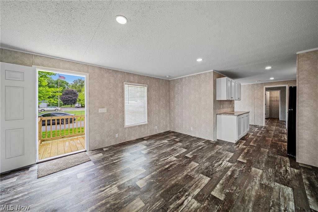153 Marilyn Drive Madison OH 44057