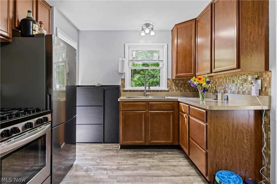 1926 E 290th Street Wickliffe OH 44092