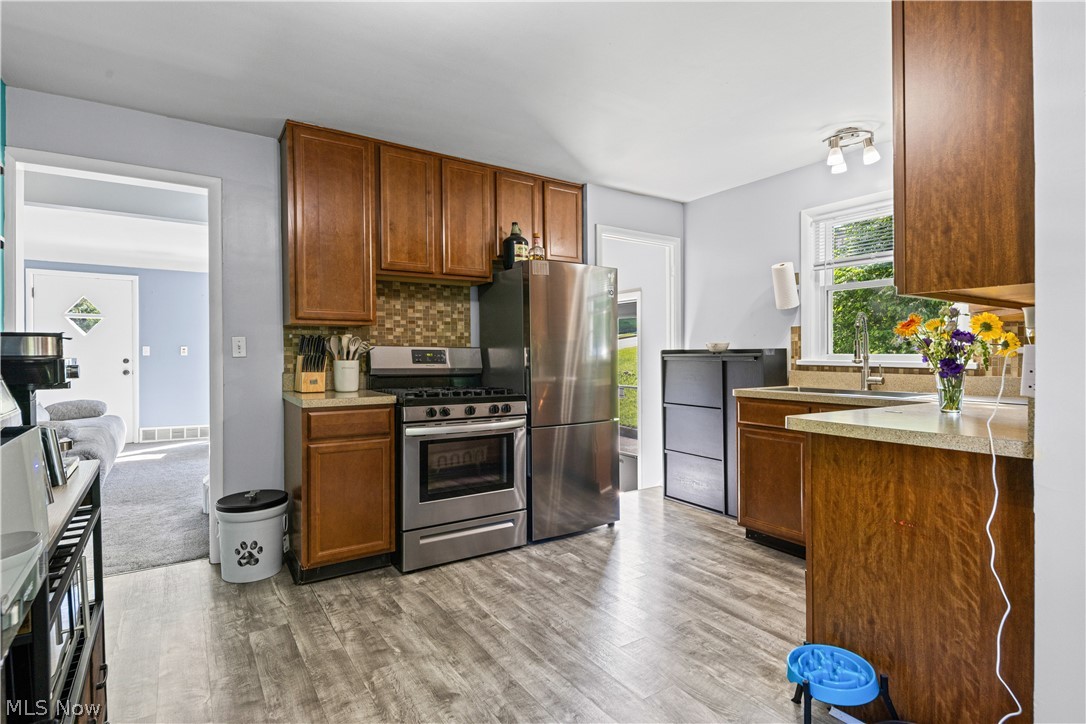 1926 E 290th Street Wickliffe OH 44092