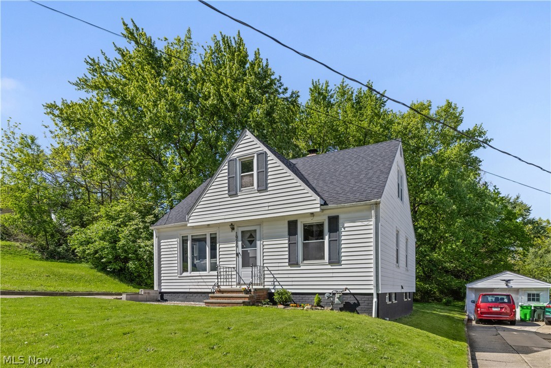 1926 E 290th Street Wickliffe OH 44092