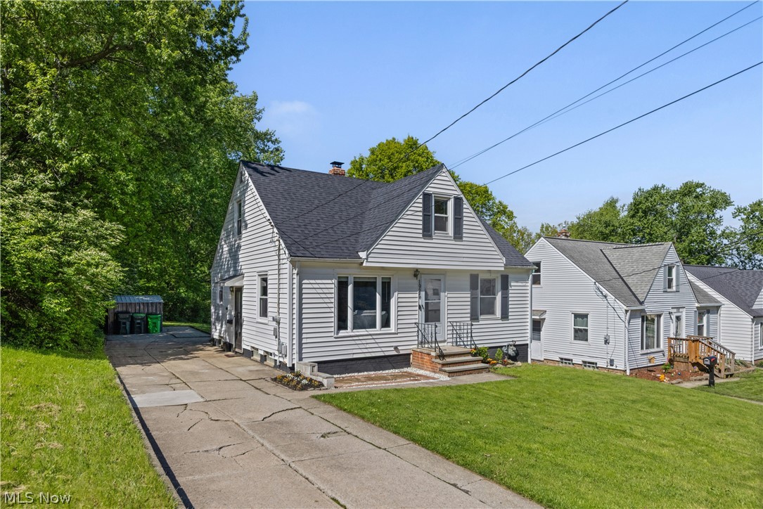 1926 E 290th Street Wickliffe OH 44092