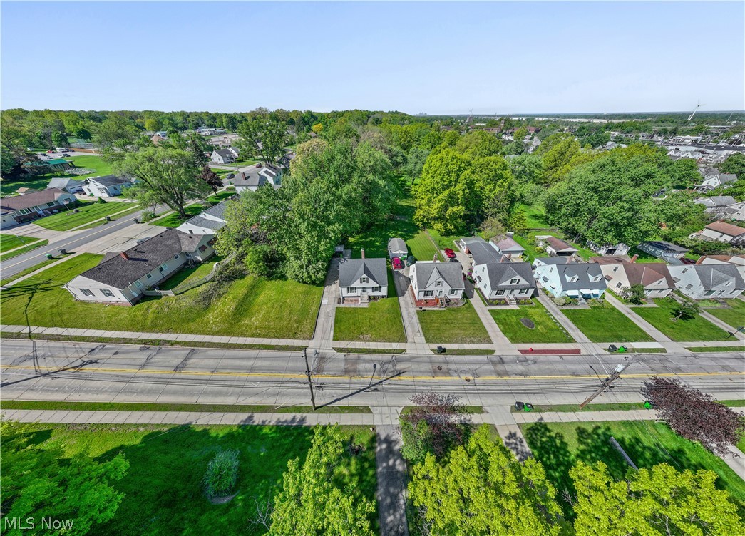 1926 E 290th Street Wickliffe OH 44092