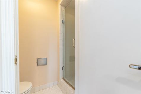 24653 Meldon Boulevard Beachwood OH 44122