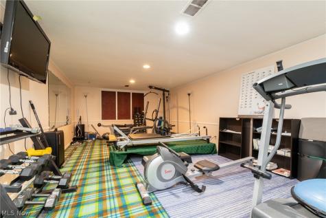 24653 Meldon Boulevard Beachwood OH 44122