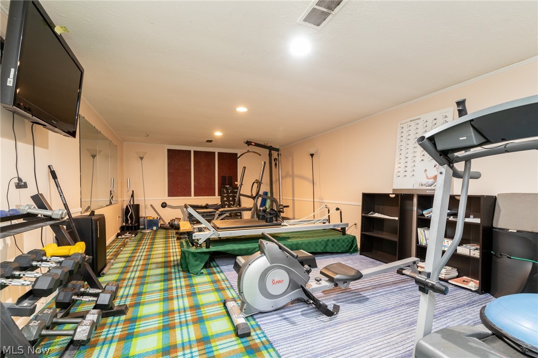 24653 Meldon Boulevard Beachwood OH 44122