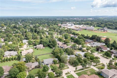 24653 Meldon Boulevard Beachwood OH 44122