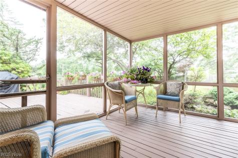 24653 Meldon Boulevard Beachwood OH 44122
