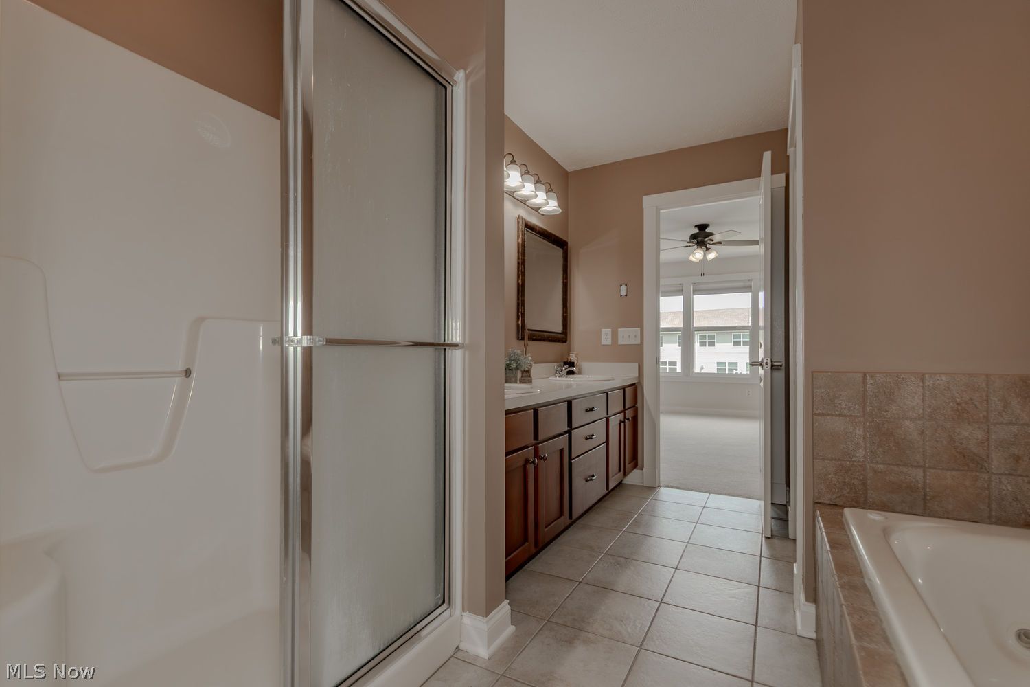 183 Seaview Drive Willowick OH 44095
