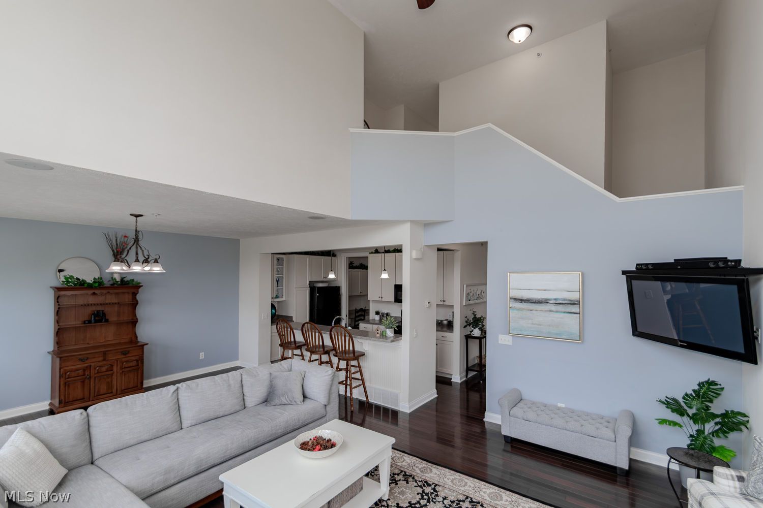 183 Seaview Drive Willowick OH 44095
