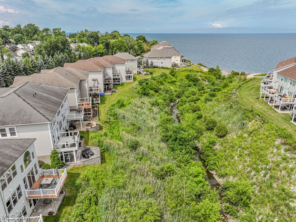 183 Seaview Drive Willowick OH 44095