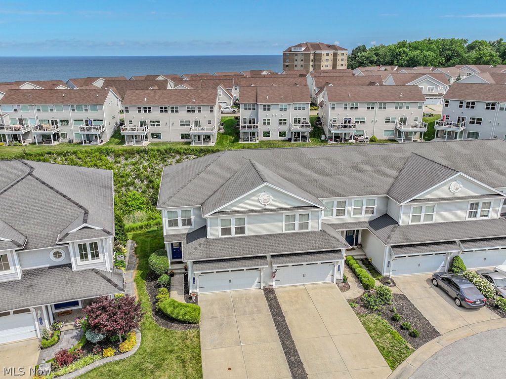 183 Seaview Drive Willowick OH 44095
