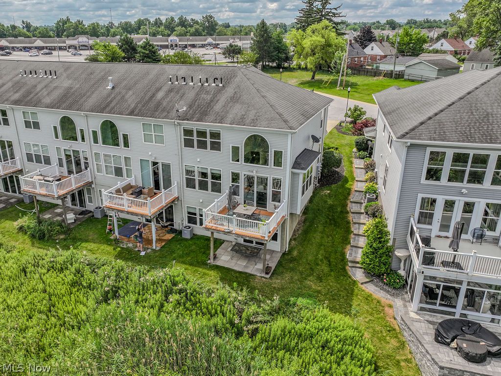 183 Seaview Drive Willowick OH 44095