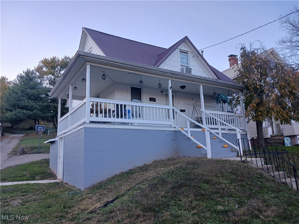 107 Vine Street Marietta OH 45750