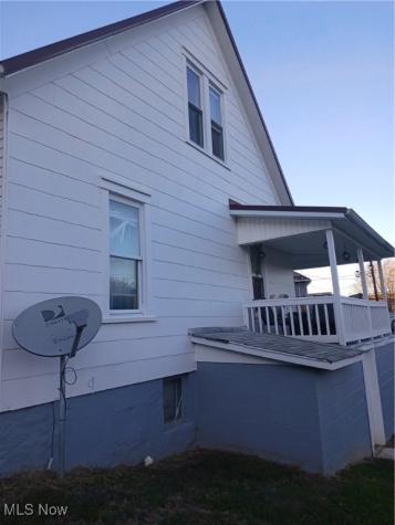107 Vine Street Marietta OH 45750