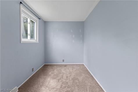 210 Arnell Lane Steubenville OH 43952