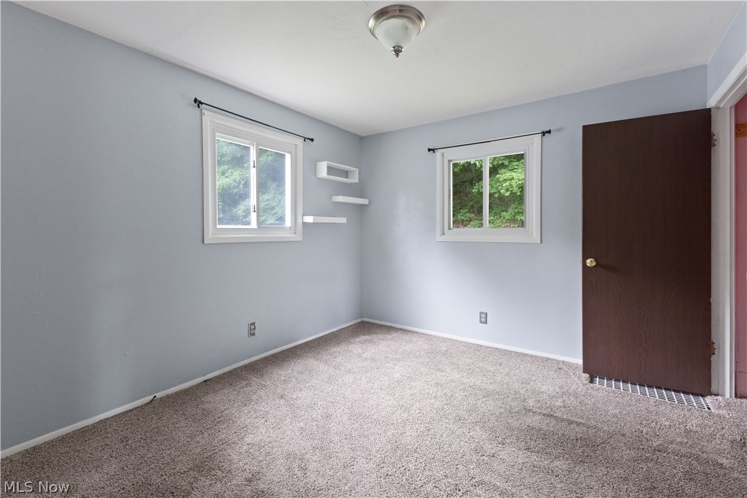 210 Arnell Lane Steubenville OH 43952