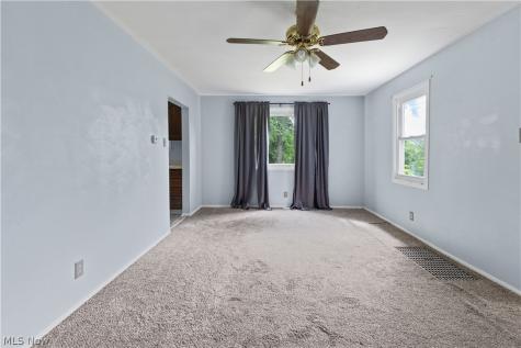 210 Arnell Lane Steubenville OH 43952