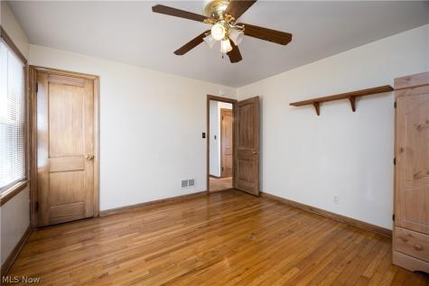 5276 W 48th Street Parma OH 44134