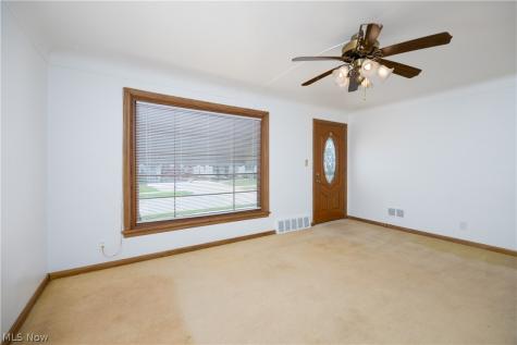 5276 W 48th Street Parma OH 44134