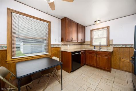 5276 W 48th Street Parma OH 44134