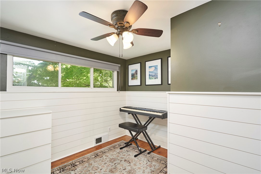 124 Filmore Avenue Cuyahoga Falls OH 44221