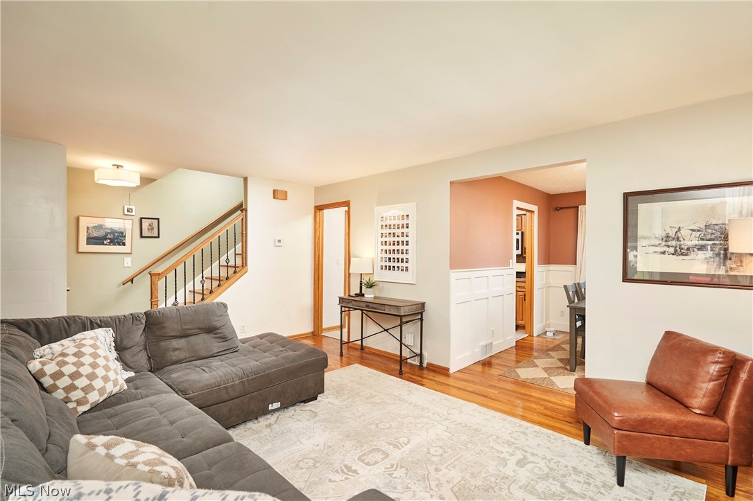 124 Filmore Avenue Cuyahoga Falls OH 44221