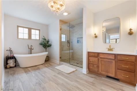 2168 E Park Drive Uniontown OH 44685