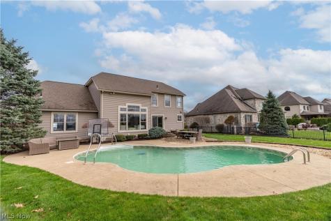 2168 E Park Drive Uniontown OH 44685