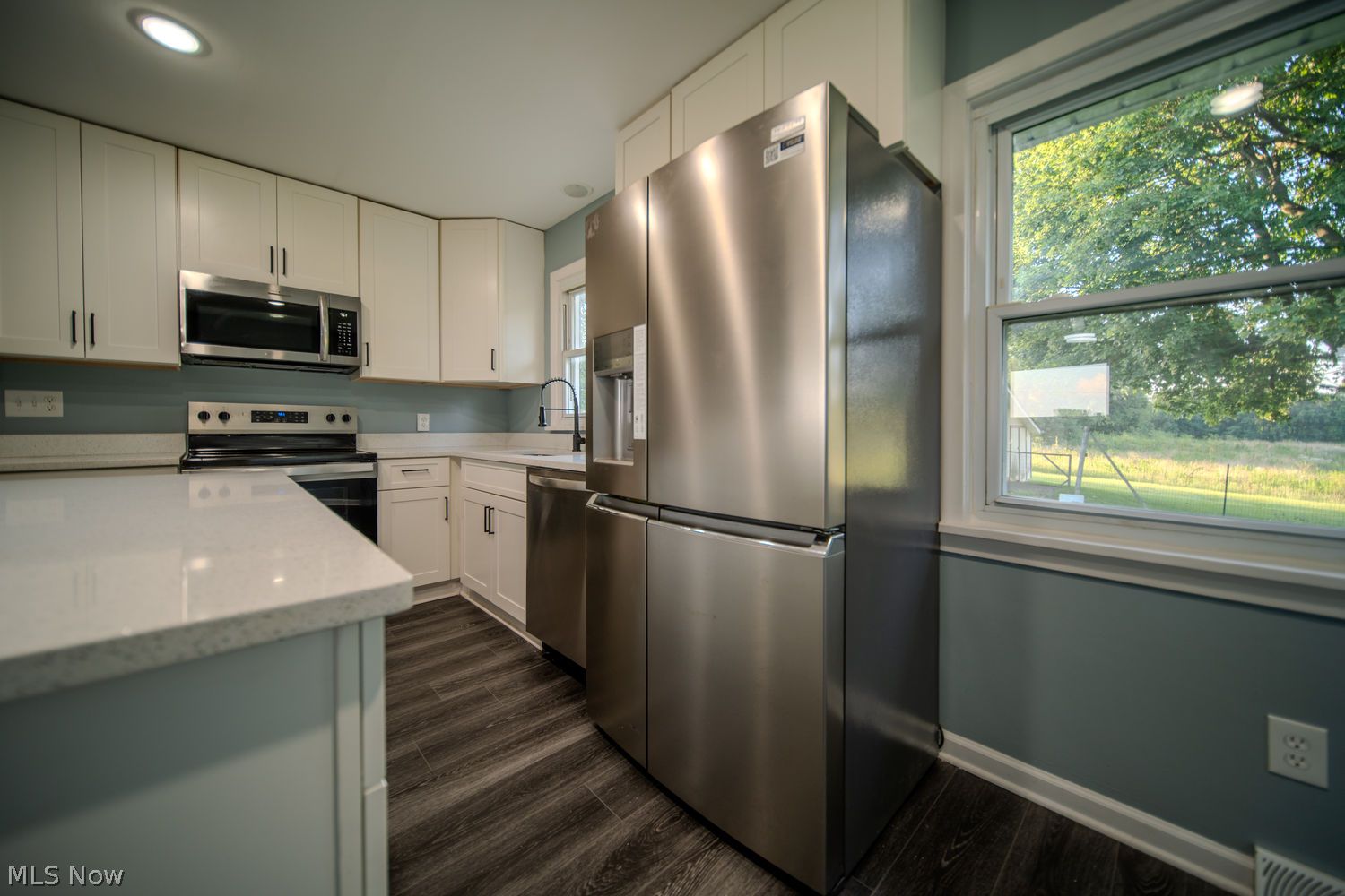 3003 Waterloo Road Mogadore OH 44260
