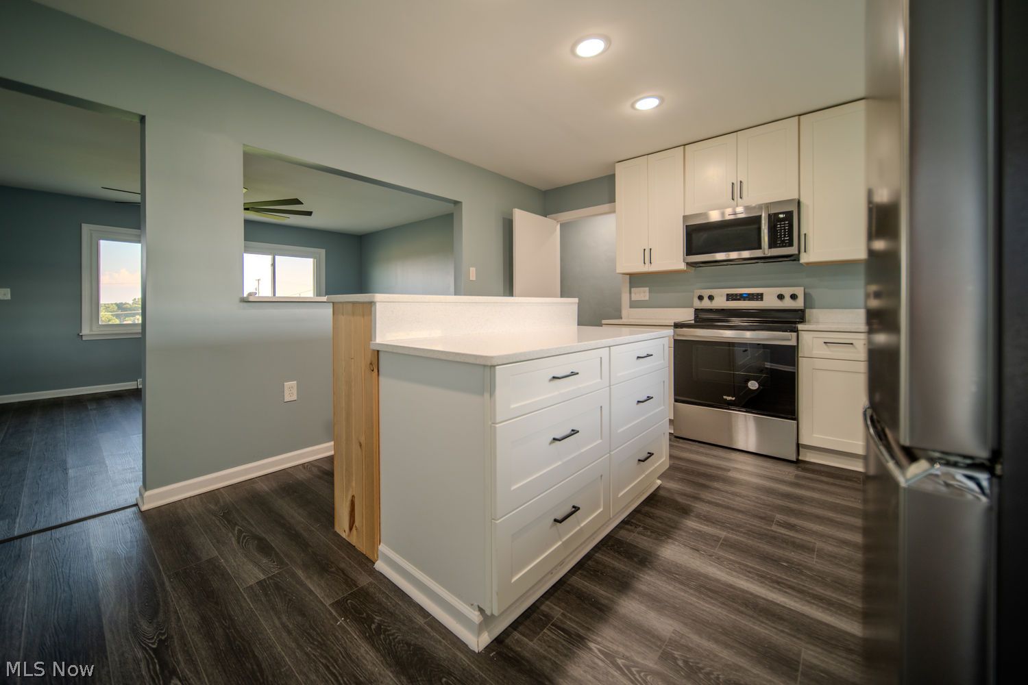 3003 Waterloo Road Mogadore OH 44260
