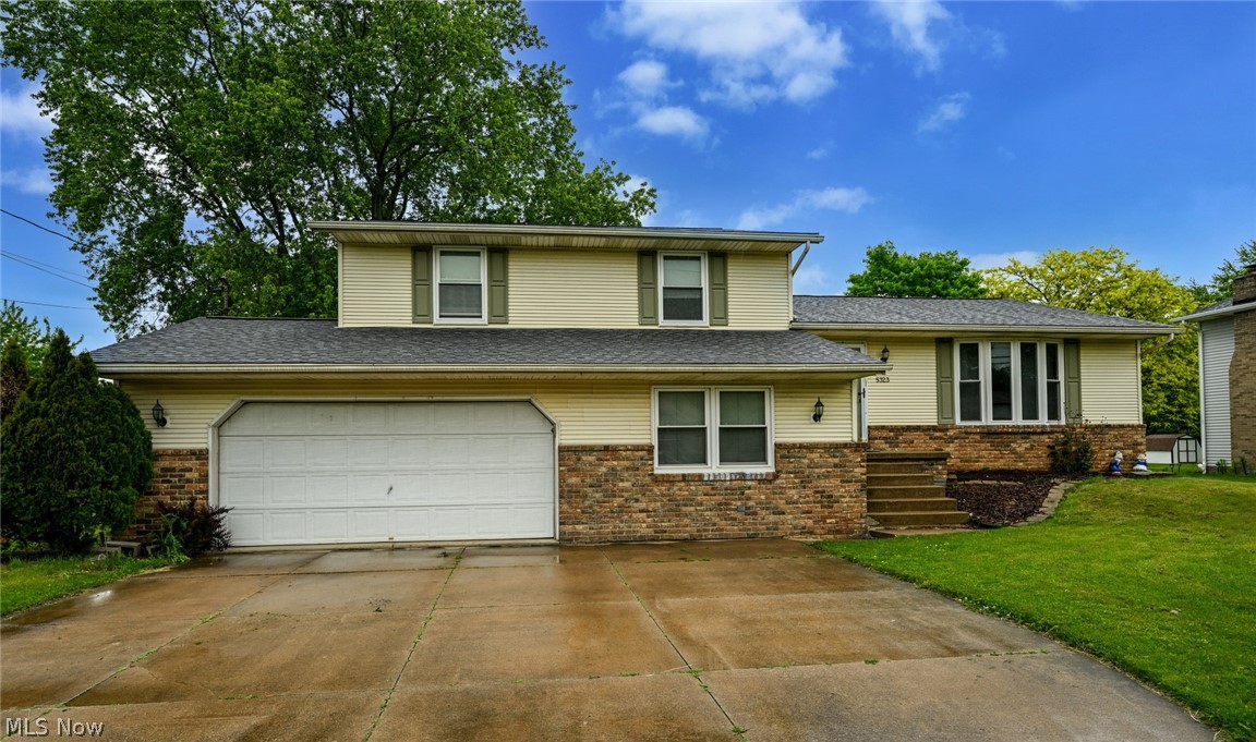 5323 Francesca Street NE Louisville OH 44641