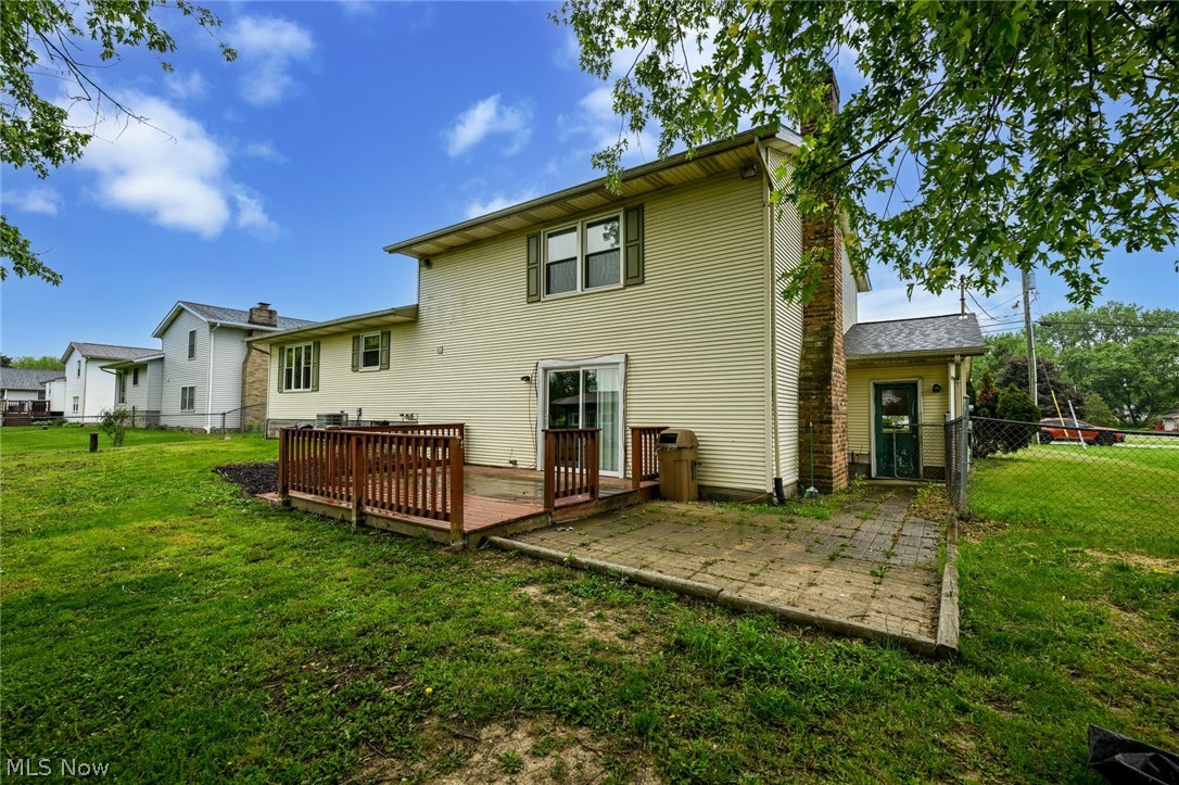 5323 Francesca Street NE Louisville OH 44641