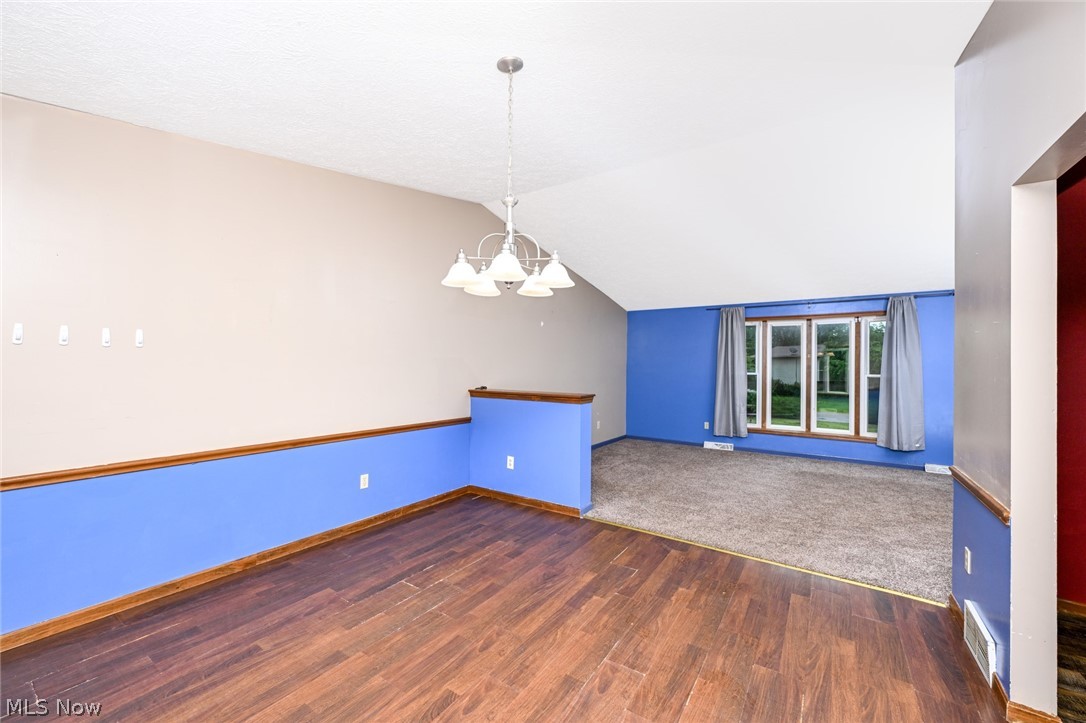 5323 Francesca Street NE Louisville OH 44641