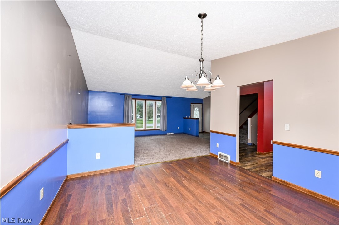 5323 Francesca Street NE Louisville OH 44641
