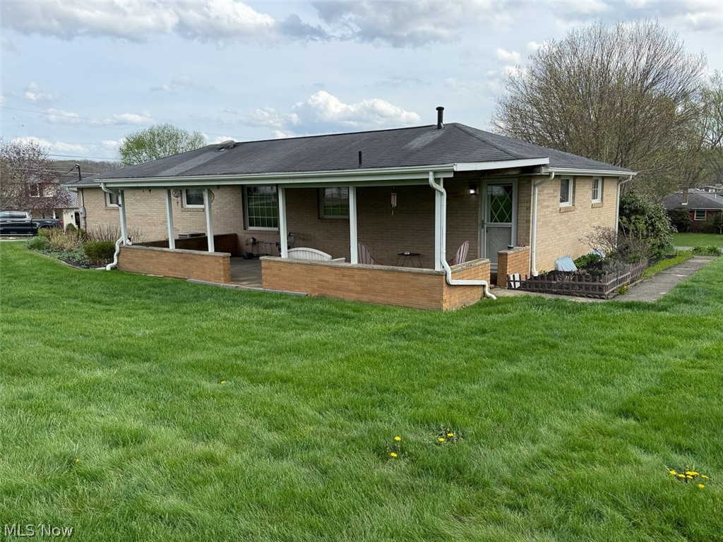 2401 Terrain Street Magnolia OH 44643