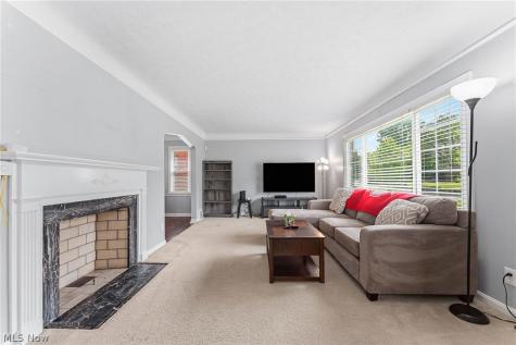 3953 Bushnell Road University Heights OH 44118
