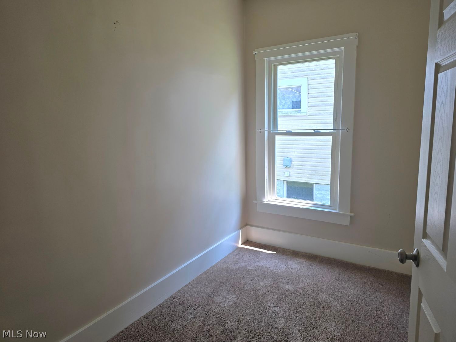 51 Perry Street Struthers OH 44471