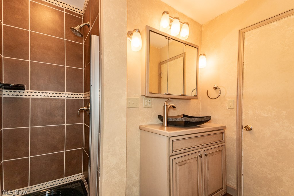 29426 Gates Mills Boulevard Pepper Pike OH 44124