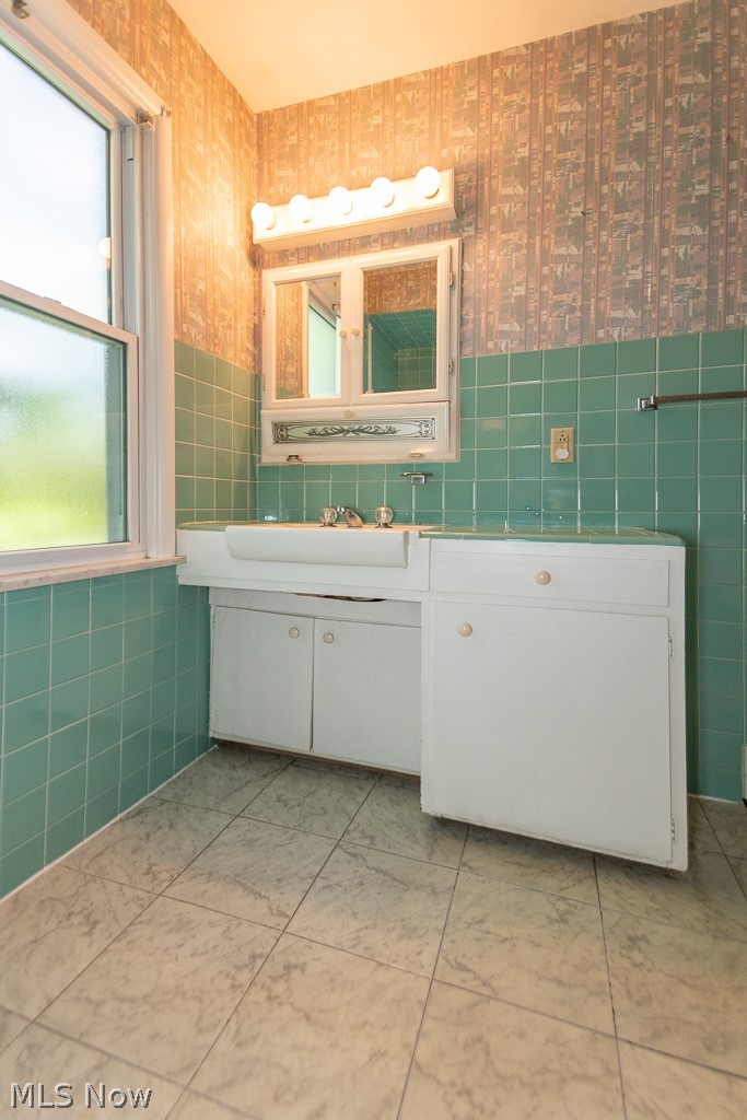 29426 Gates Mills Boulevard Pepper Pike OH 44124
