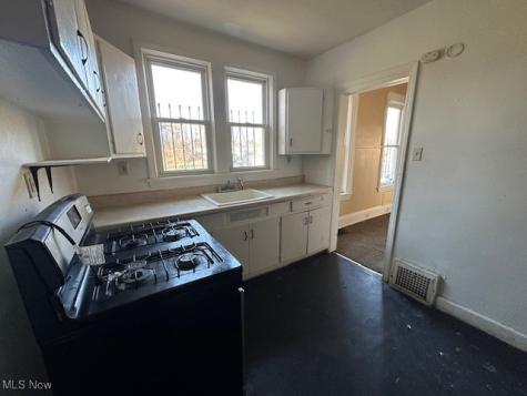 14808 Pepper Avenue Cleveland OH 44110
