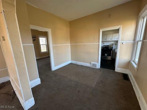 14808 Pepper Avenue Cleveland OH 44110