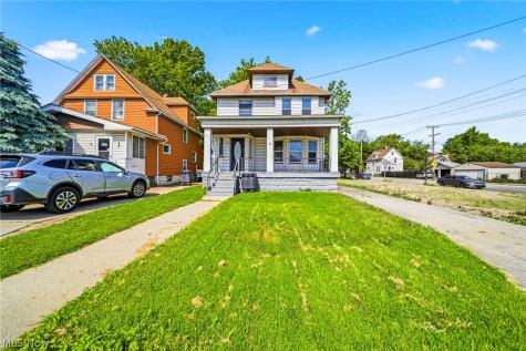 3024 W 100th Street Cleveland OH 44111