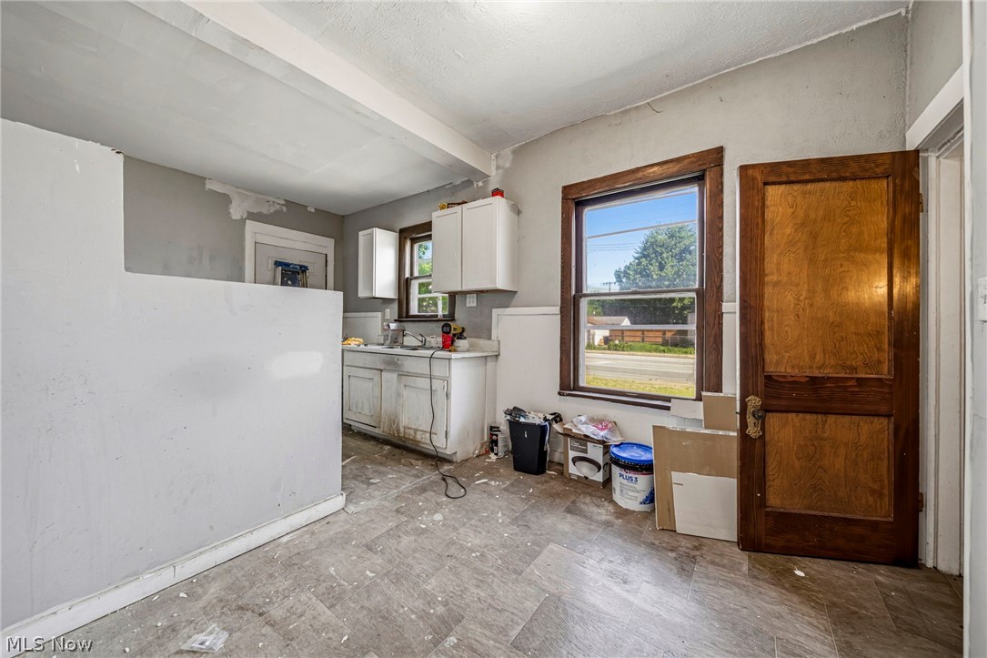 3024 W 100th Street Cleveland OH 44111
