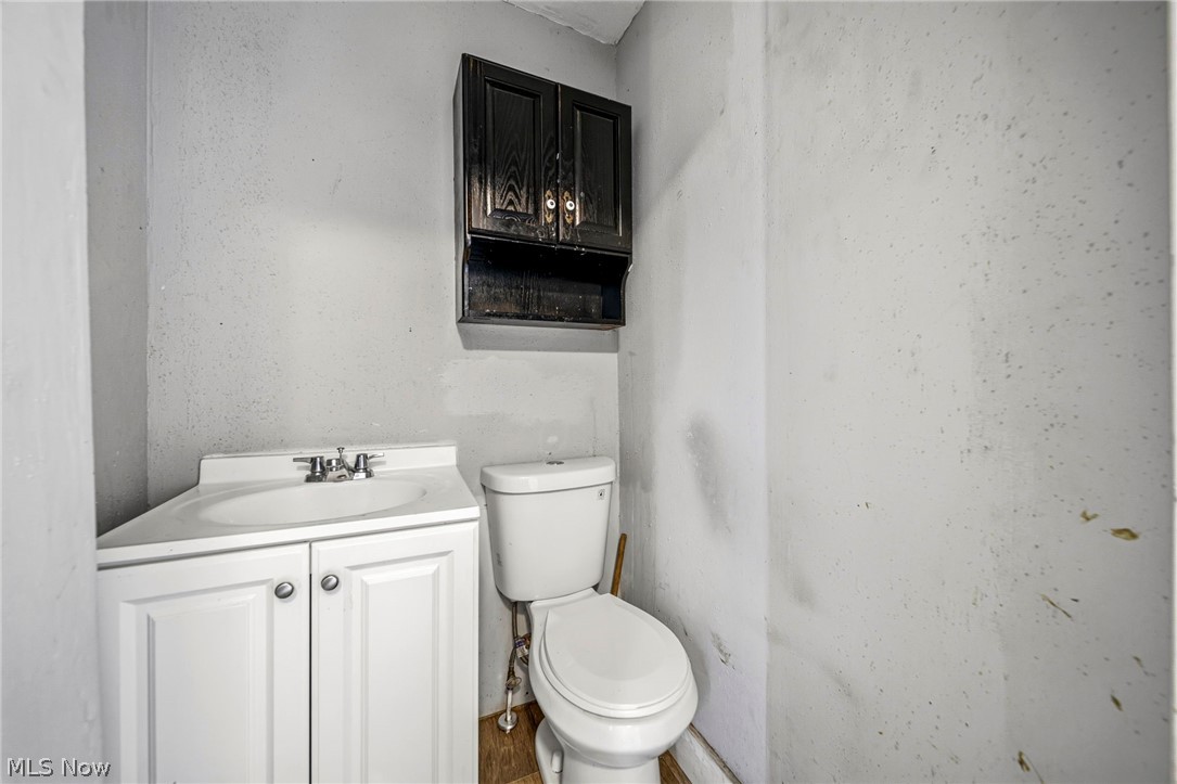 3024 W 100th Street Cleveland OH 44111